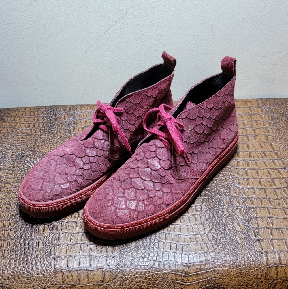 Axel Arigato Burgundy Embossed Suede Chukka Sneakers Sz-11
